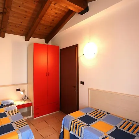 Lejlighed Ai Pini Lido Altanea