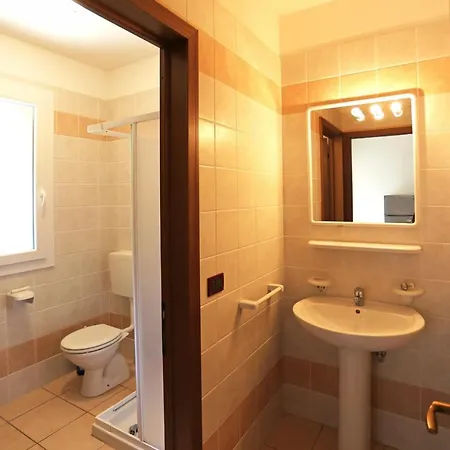 Ai Pini Lido Altanea Apartmán