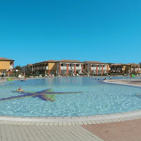 Ai Pini Lido Altanea *