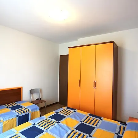 Ai Pini Lido Altanea *